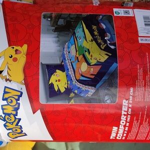 Twin size comforter pokémon